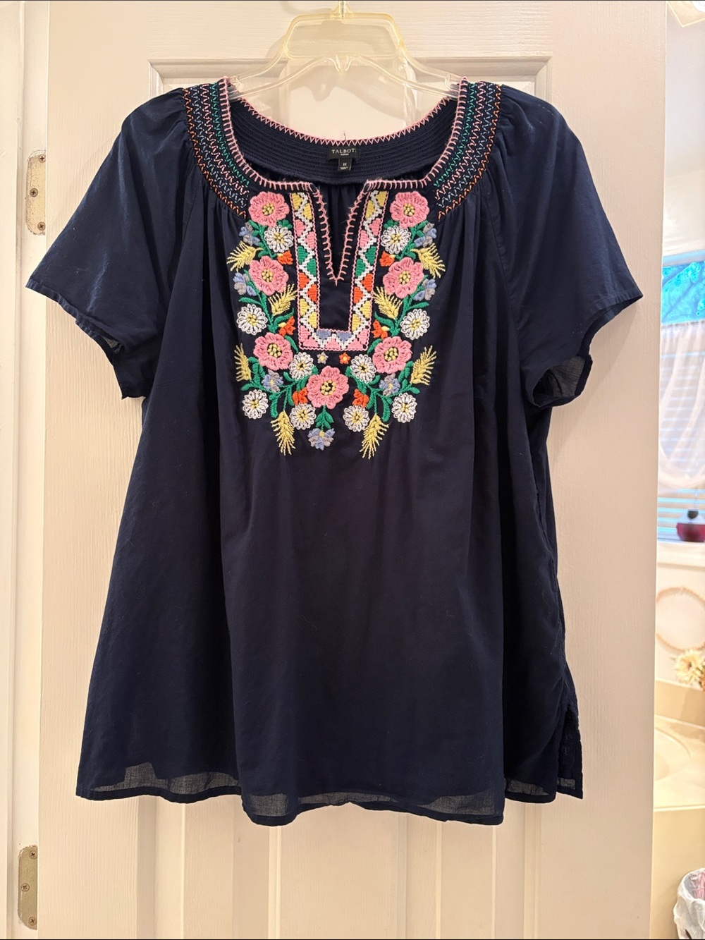 TALBOTS woman’s embroidered navy blue lined blouse